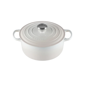 Le Creuset Enameled Cast Iron Dutch Oven 4.5 Qt Meringue