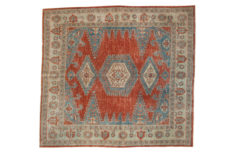 6.5x7 Vintage Distressed Veece Square Carpet